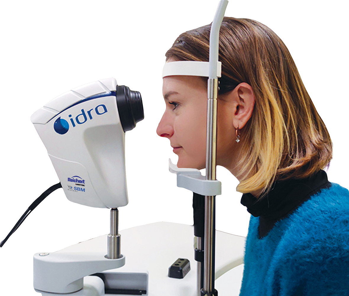 Reichert Idra Dry Eye Assessment System with patient
